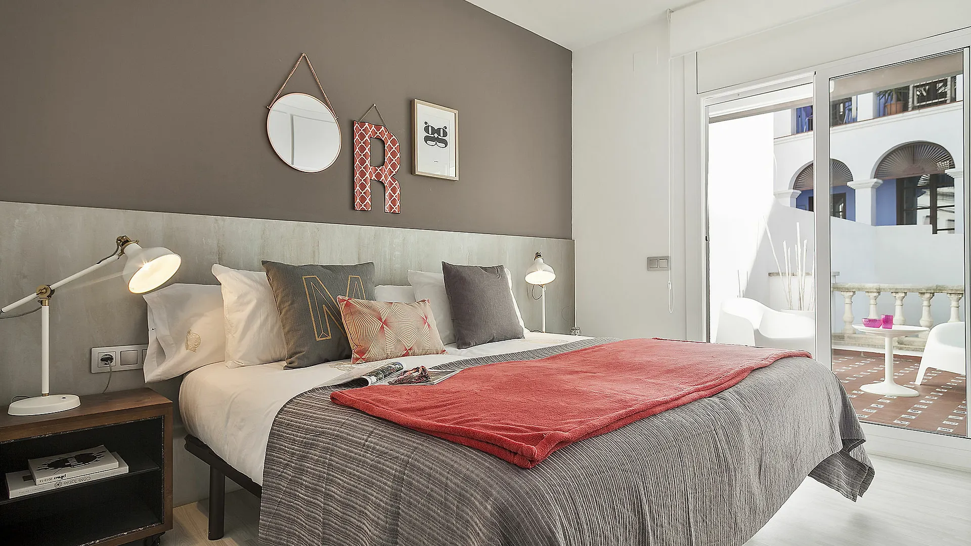 Sitges Group Bonaire Apartment 0*,  Spain