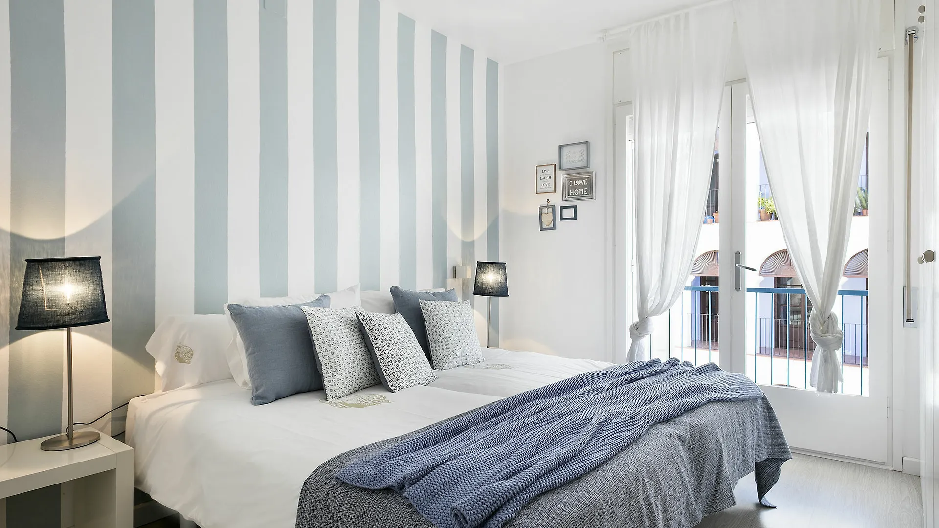 Sitges Group Bonaire Apartment Spain